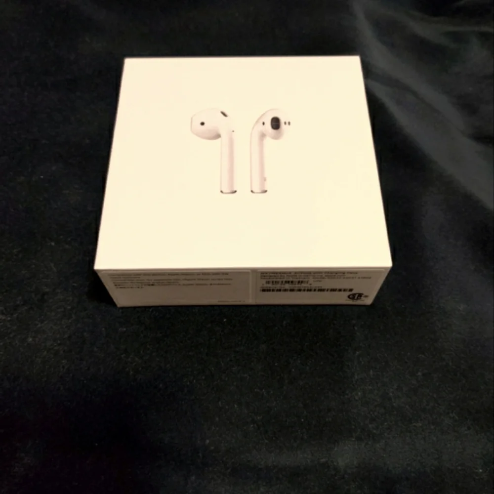 Apple AirPods